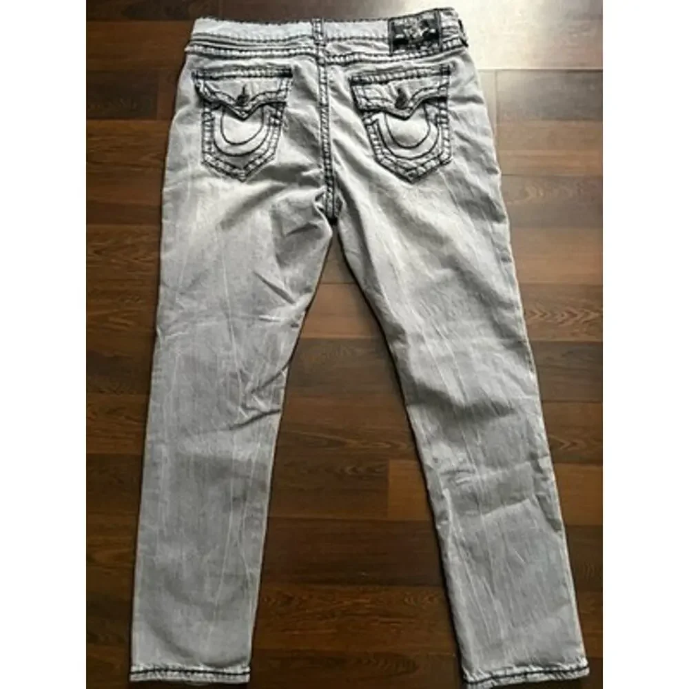 True Religion Rocco Relaxed Skinny Super T Grey Wash Jeans 38